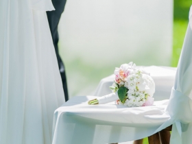 12-06-02-wedding-laurarobin-56